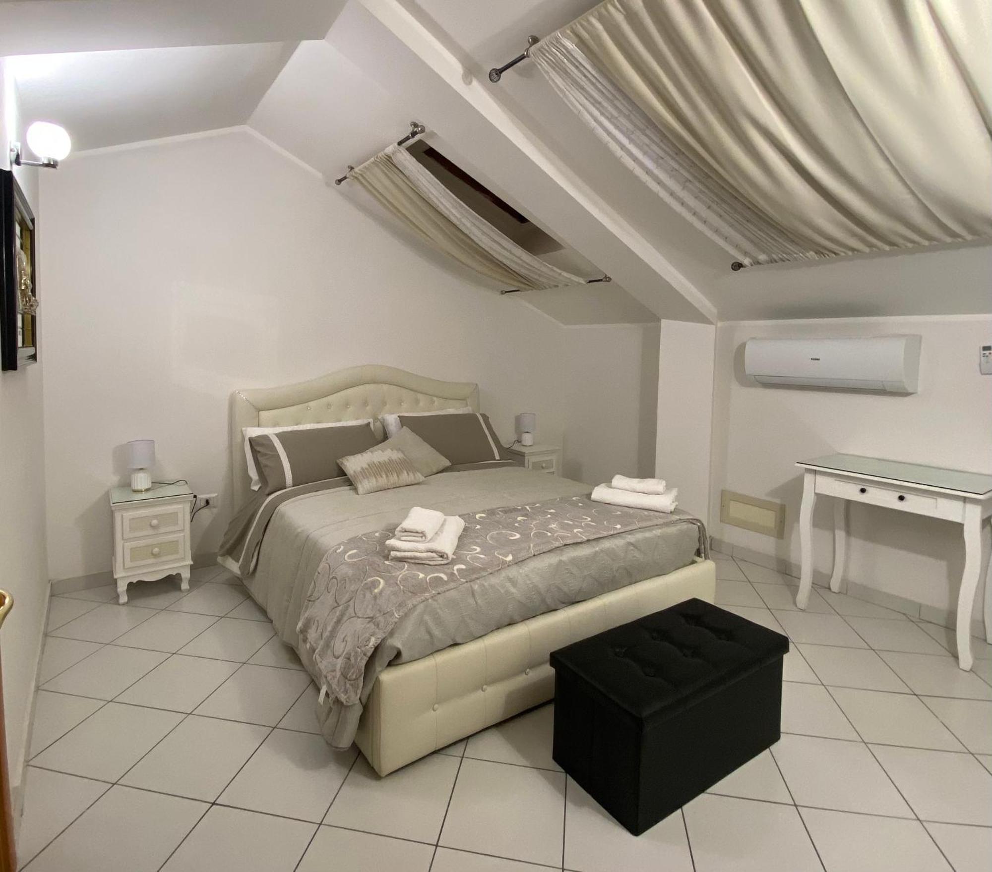 Home Pino Center~600 Mt Duomo Ct Catane Extérieur photo